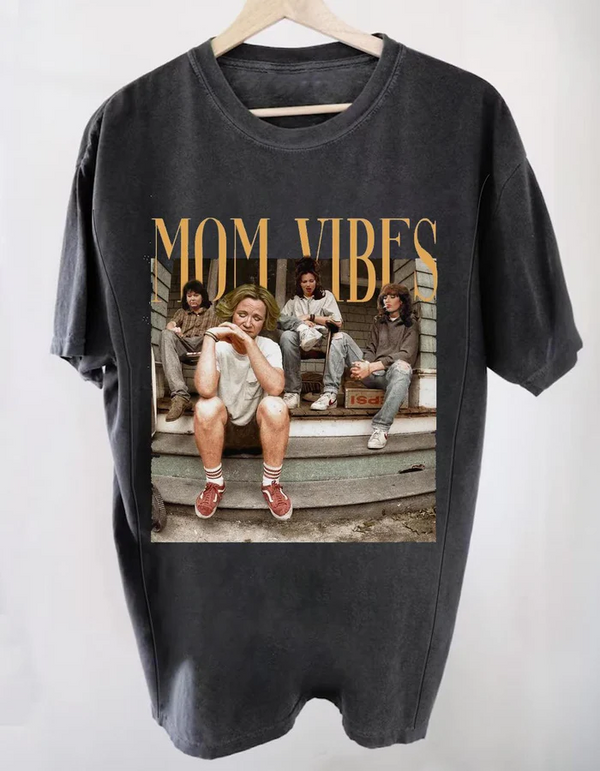 Retro Sitcom Mom Vibes Thug Life Nursing T-shirt